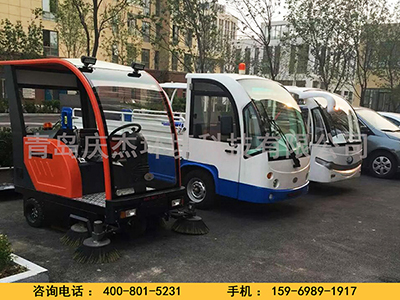 電動(dòng)掃地車(chē)工廠(chǎng)合適的清掃工具青島慶杰掃地車(chē)廠(chǎng)家