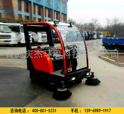 山東掃地車(chē)廠(chǎng)家告訴你電動(dòng)掃地車(chē)哪家的好